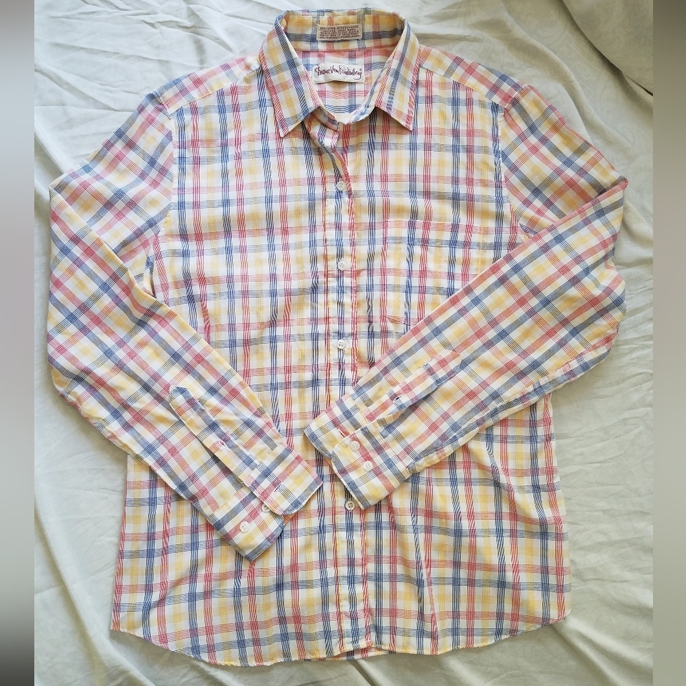 Vintage Diane Von Furstenberg Medium shirt